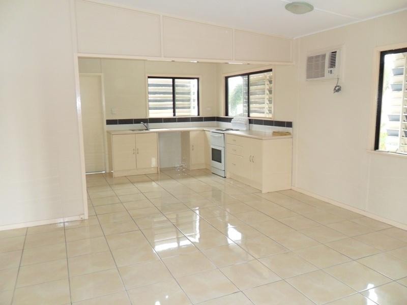 48 Dalpura Avenue, Cranbrook QLD 4814