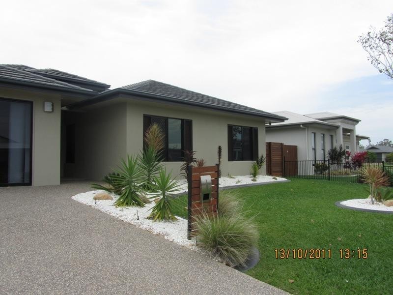 5 Balladonia Avenue, ‘Sanctum’, Mount Low QLD 4818