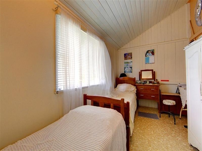 38 Carmody Street, Hermit Park QLD 4812