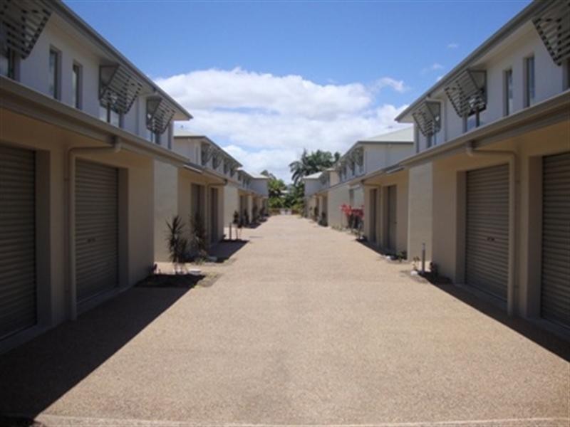 4/84-86 Dearness Street, Garbutt QLD 4814