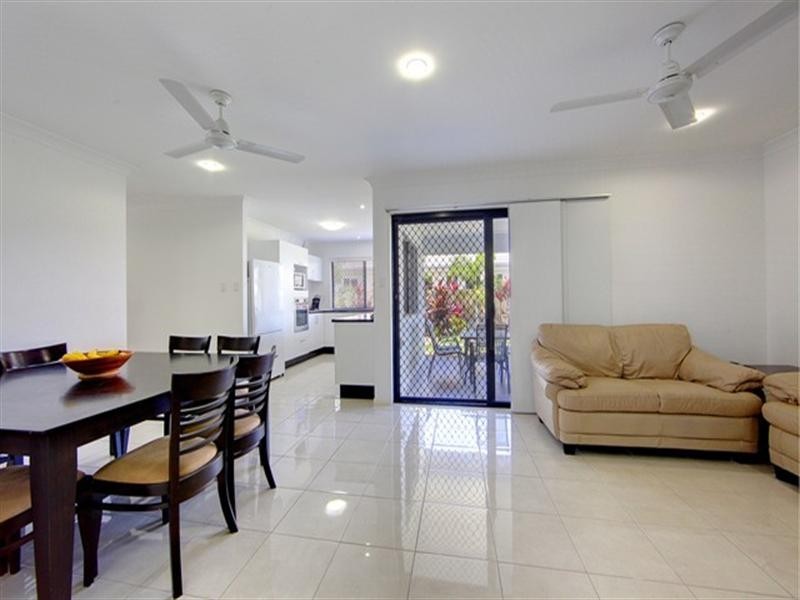 21 Ningaloo Crescent, Burdell QLD 4818