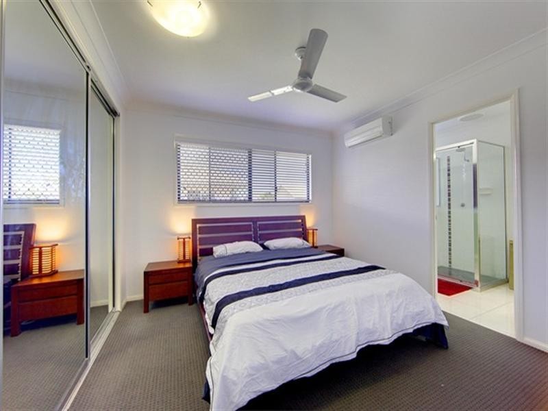 21 Ningaloo Crescent, Burdell QLD 4818