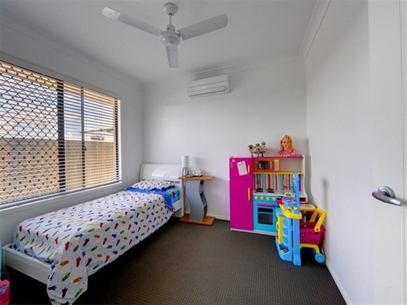 21 Ningaloo Crescent, Burdell QLD 4818