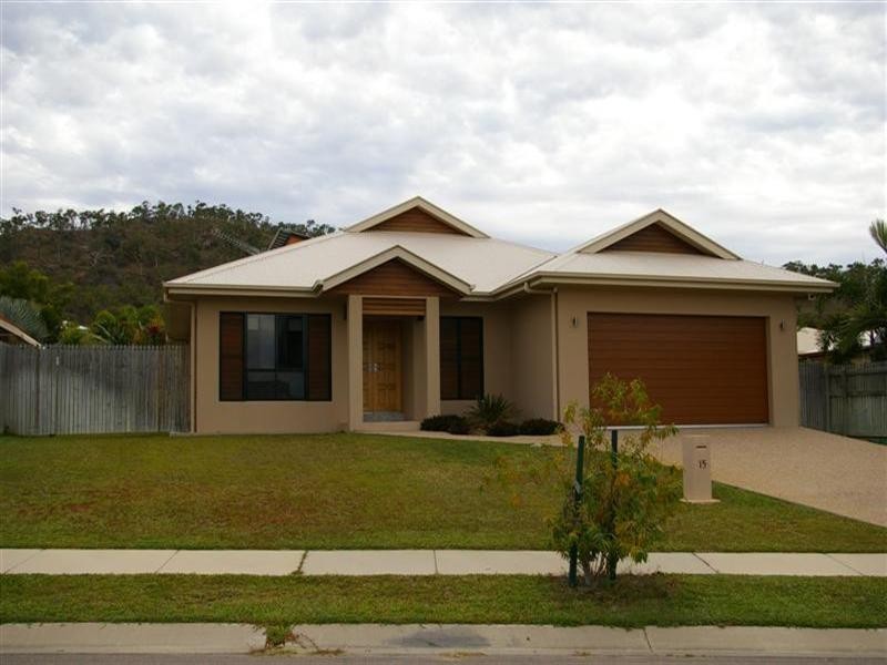 15 Timbury Way, Mount Louisa QLD 4814