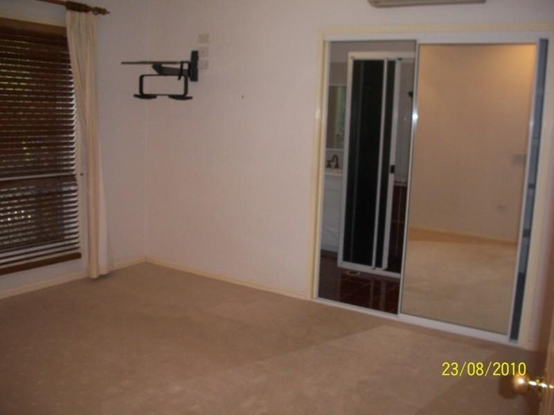 25 Evergreen Drive, Kirwan QLD 4817