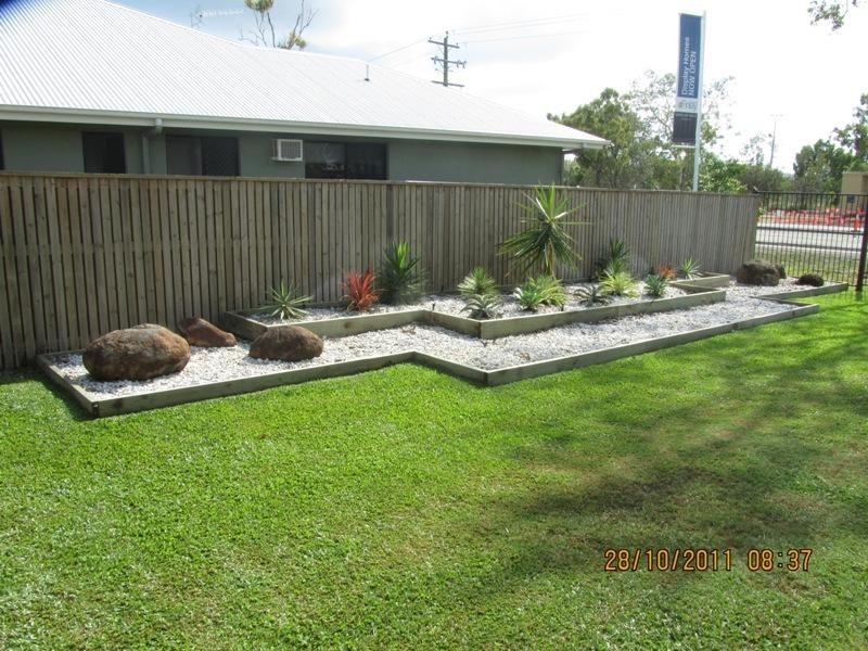 19 Bilbao Place, Bushland Beach QLD 4818