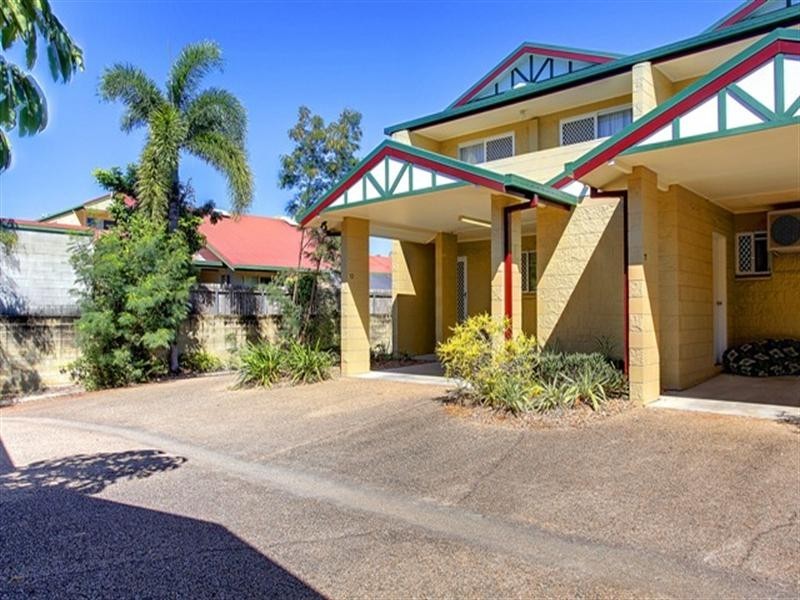 Unit 12/7-13 McIlwraith Street, South Townsville QLD 4810