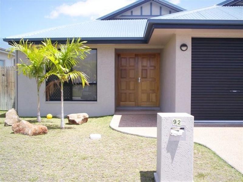 92 Estuary Parade, Douglas QLD 4814