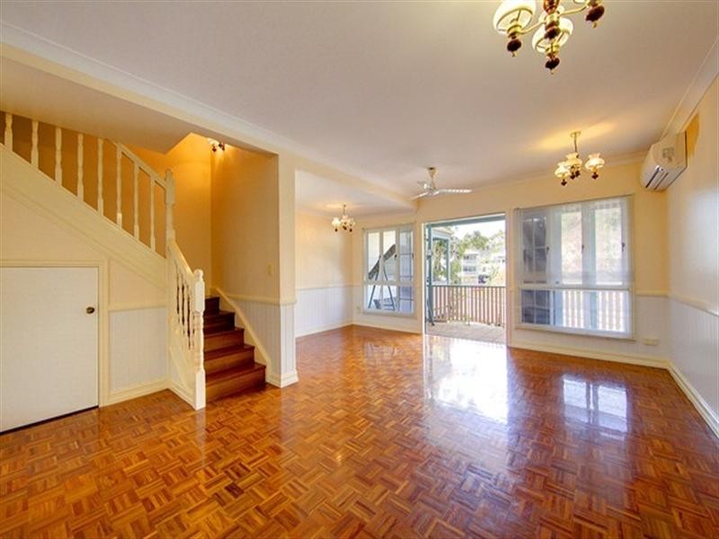 2/15 Cleveland Terrace, North Ward QLD 4810