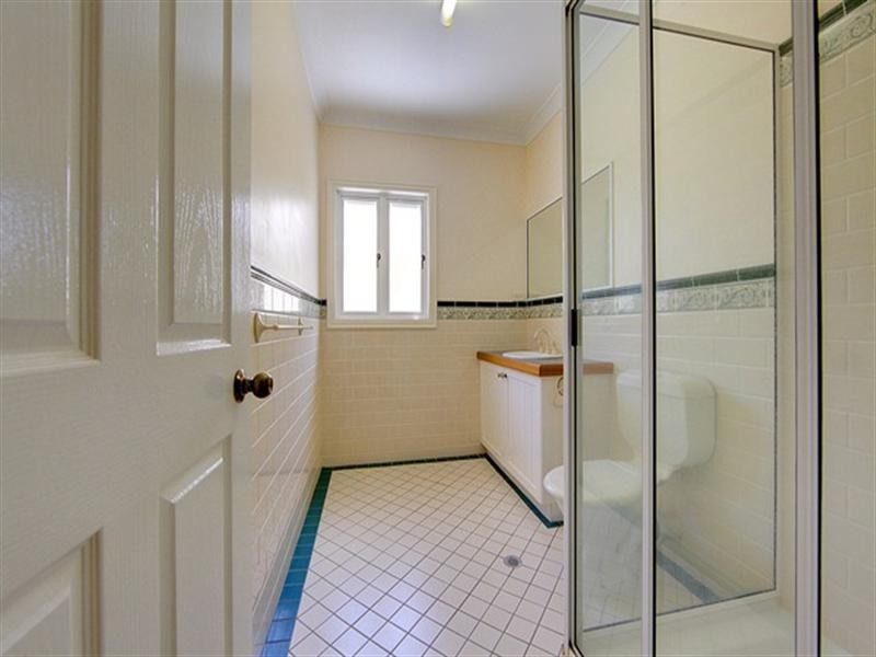 2/15 Cleveland Terrace, North Ward QLD 4810