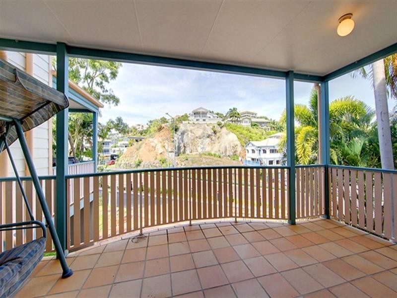 2/15 Cleveland Terrace, North Ward QLD 4810