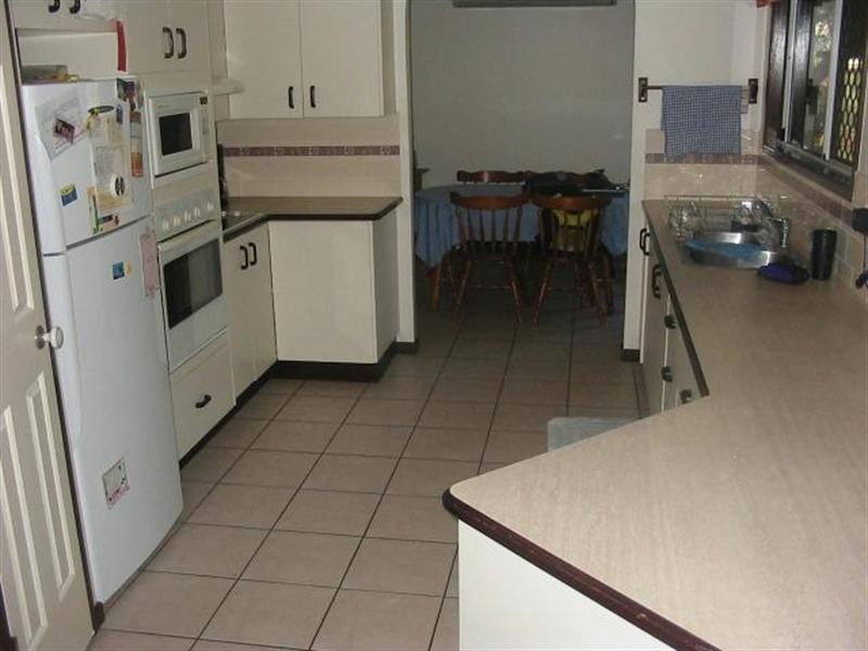 17 Overton Circuit, Kirwan QLD 4817