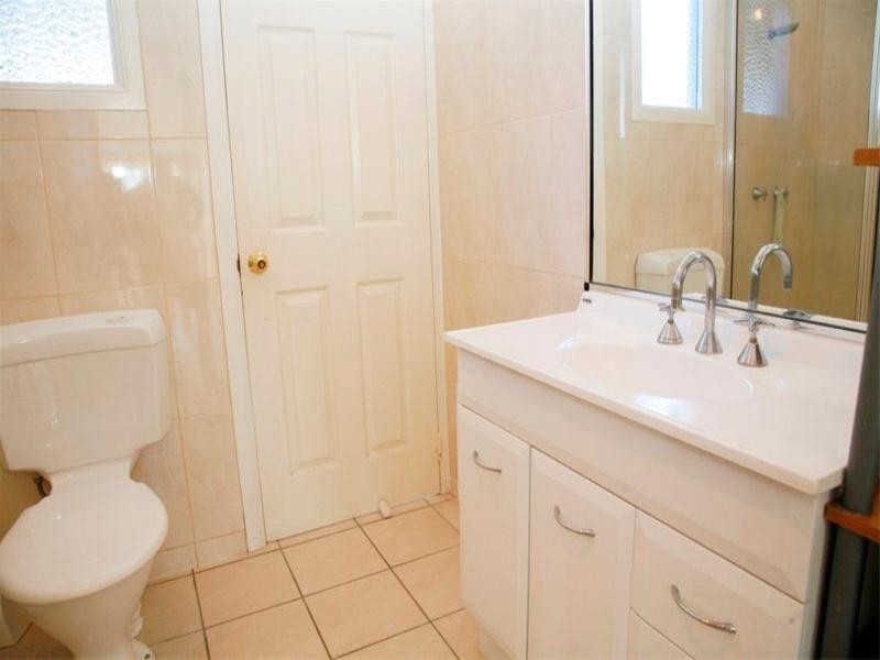 25 Gladstone Street, Pimlico QLD 4812