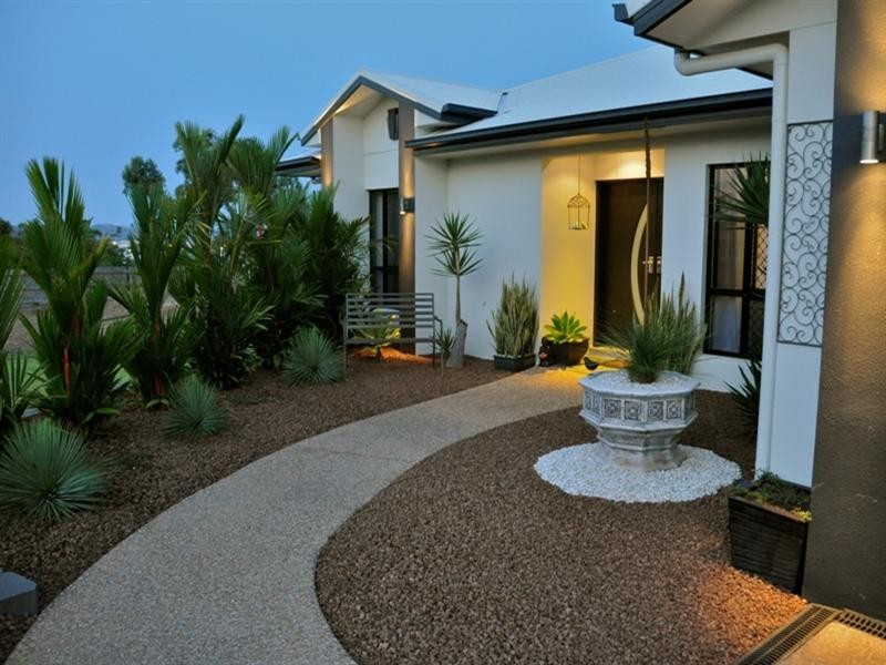 41 Minaret Way, Mount Louisa QLD 4814