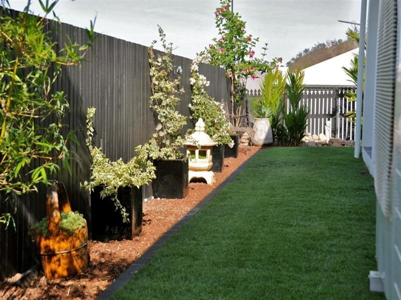 41 Minaret Way, Mount Louisa QLD 4814