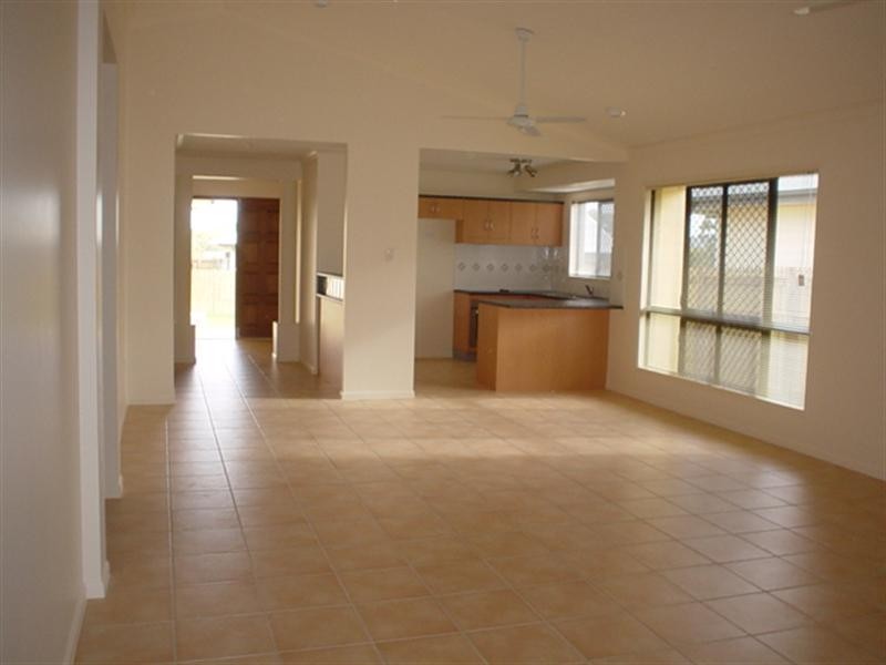 17 Goshawk Street, Douglas QLD 4814