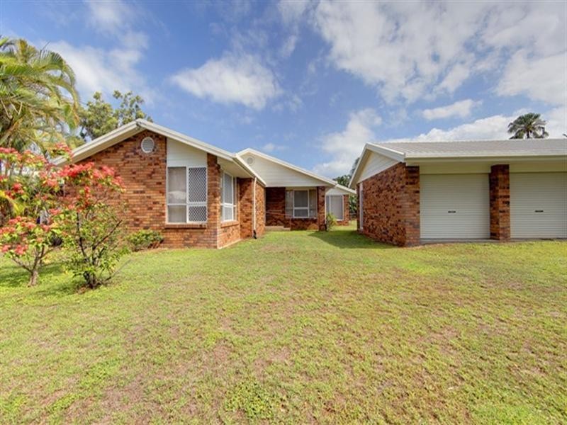 17 Hillgrove Court, Bushland Beach QLD 4818