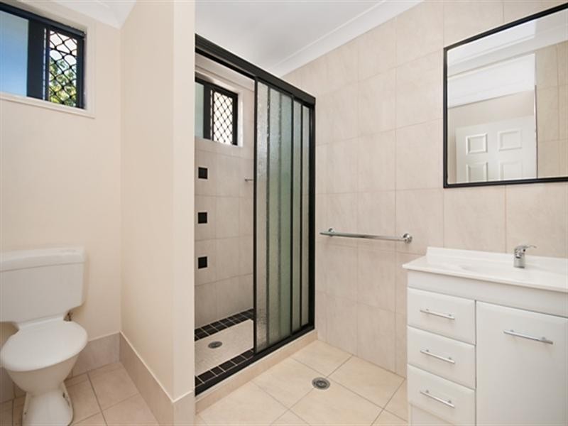 2/185 Thuringowa Drive, Kirwan QLD 4817