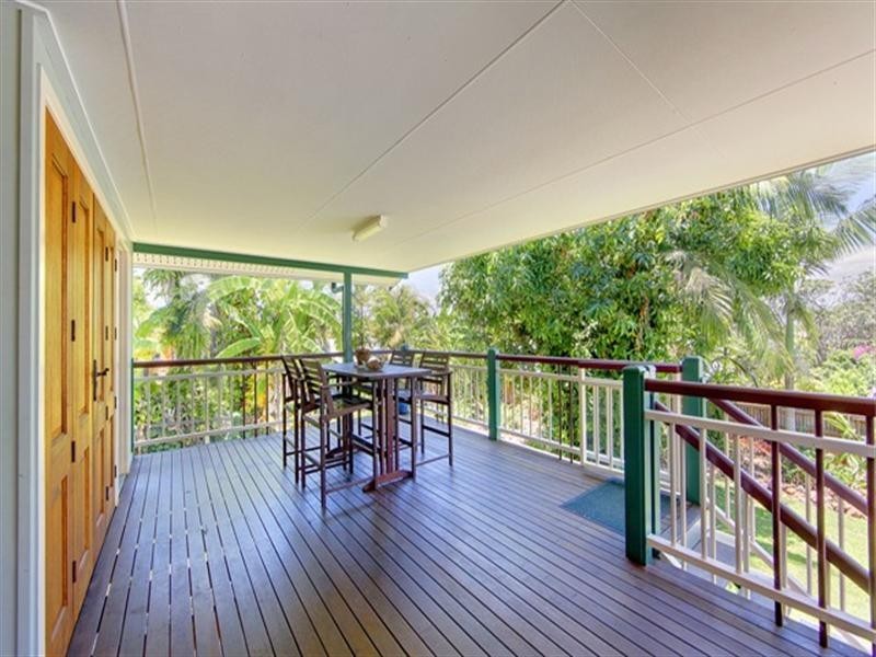 6 Garrick Street, West End QLD 4810
