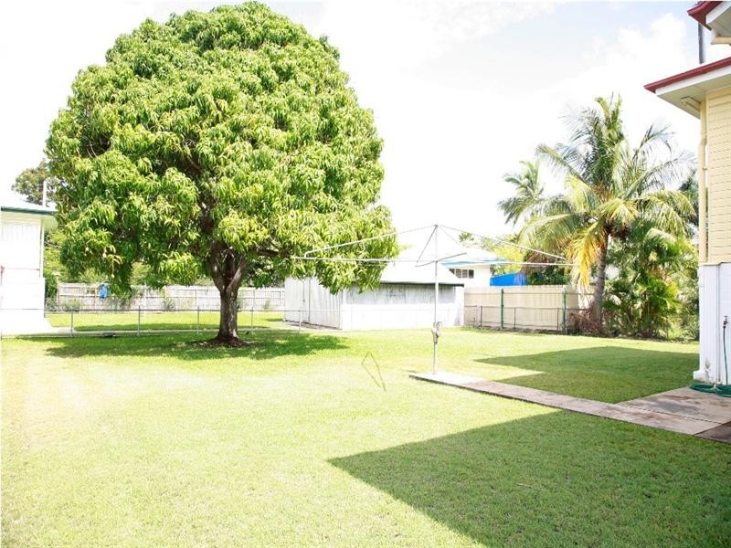 8 Haig Street, Pimlico QLD 4812