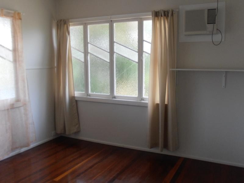 112 Twelfth Avenue, Railway Estate QLD 4810