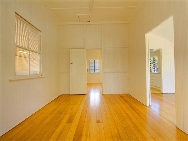 14 Gleeson, Hermit Park QLD 4812