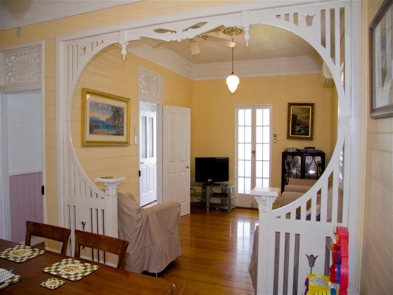 35 Sixth Street, South Townsville QLD 4810