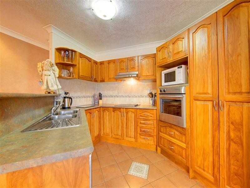 10 Waterman Close, Kirwan QLD 4817