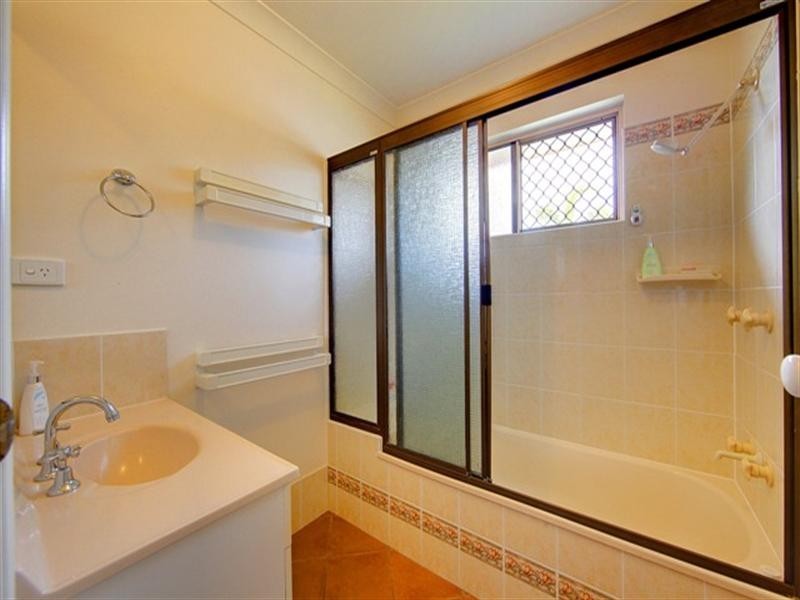 10 Waterman Close, Kirwan QLD 4817