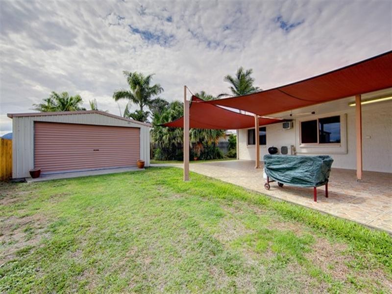 10 Waterman Close, Kirwan QLD 4817