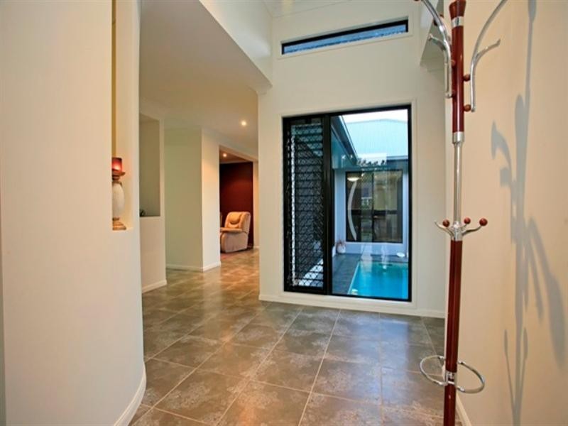 20 Fitzallan Street, Bushland Beach QLD 4818