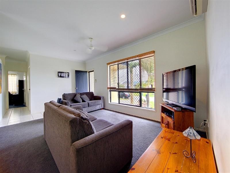 32 Monaro Circuit, Mount Louisa QLD 4814