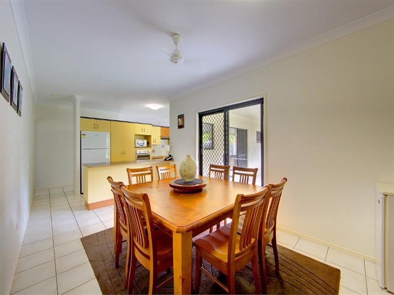 32 Monaro Circuit, Mount Louisa QLD 4814