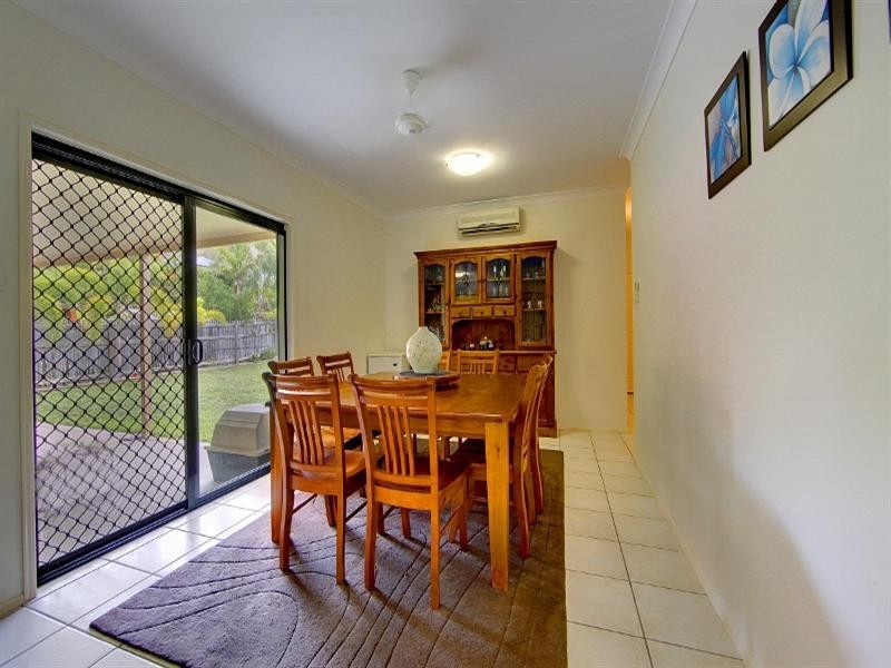 32 Monaro Circuit, Mount Louisa QLD 4814