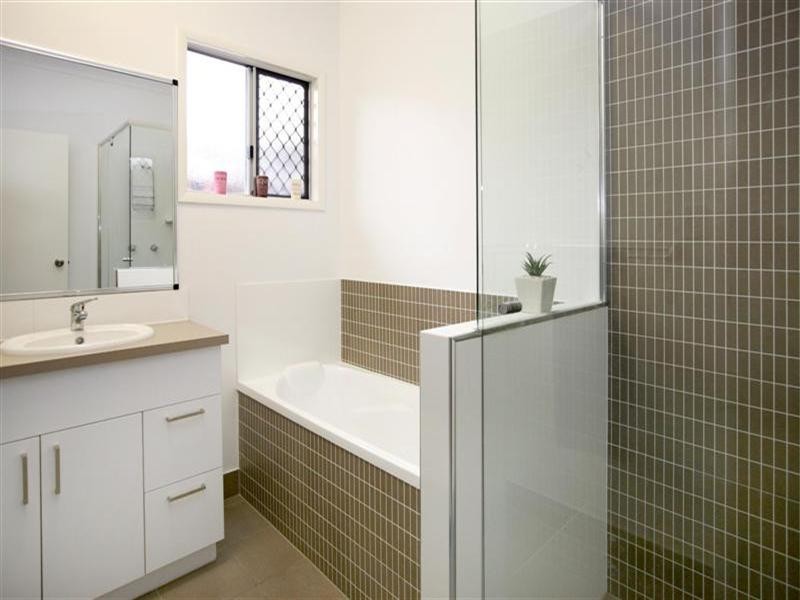 5 Lilydale, Idalia QLD 4811