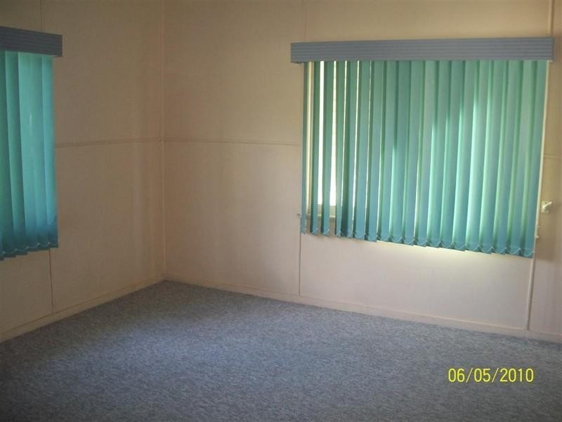 188 Charles Street, Cranbrook QLD 4814