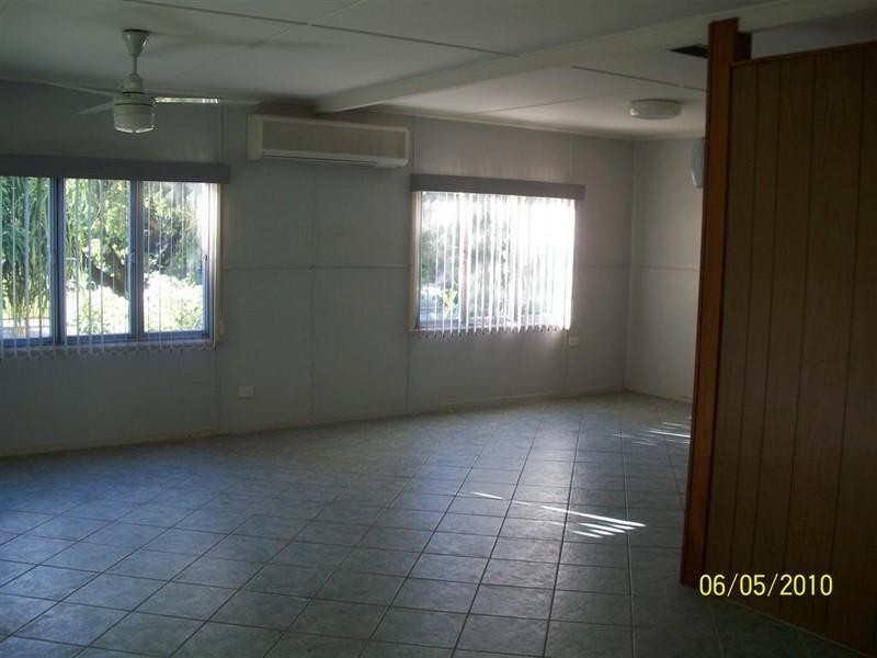 188 Charles Street, Cranbrook QLD 4814