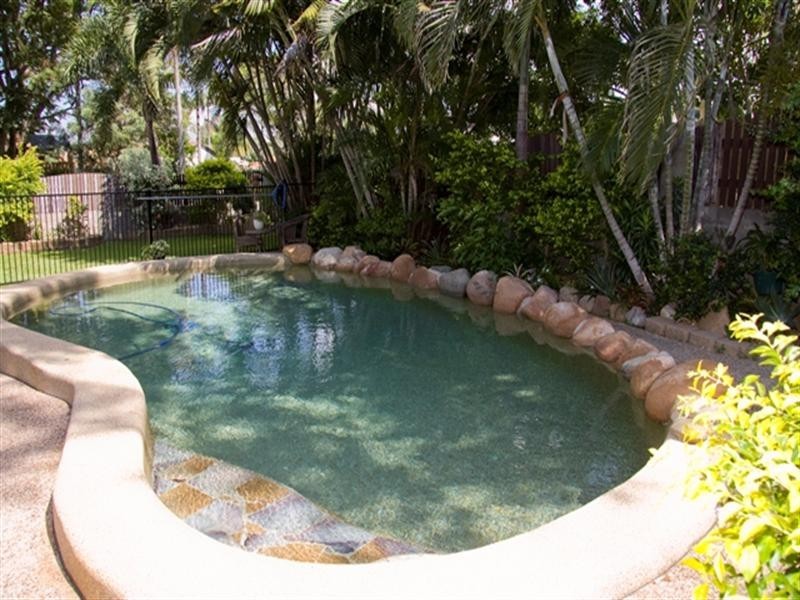 17 Etheridge Street, Mount Louisa QLD 4814