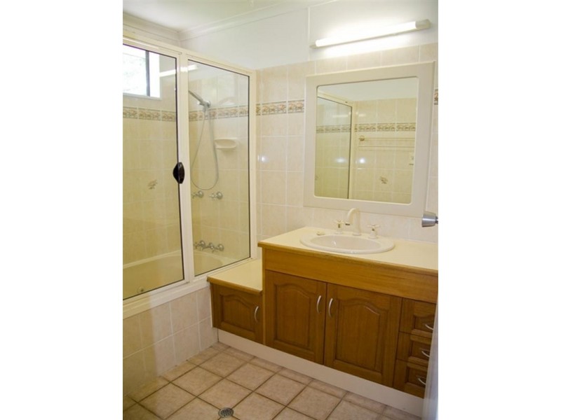 17 Etheridge Street, Mount Louisa QLD 4814