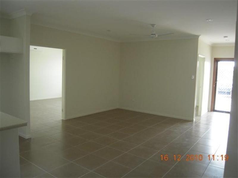 10 Makena, Burdell QLD 4818