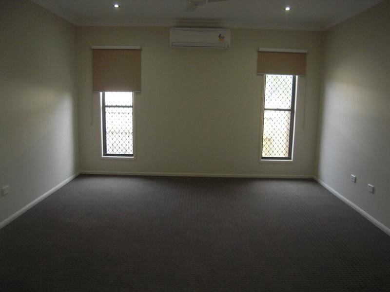 20 Chapple Street, Mount Louisa QLD 4814