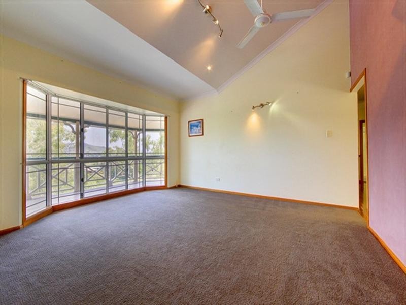 2 Sandalwood Court, Mount Louisa QLD 4814