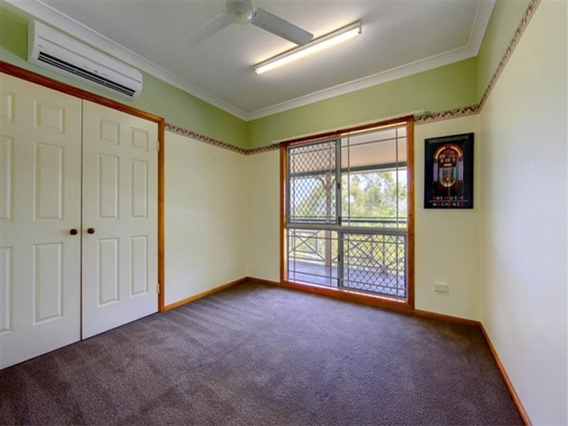 2 Sandalwood Court, Mount Louisa QLD 4814