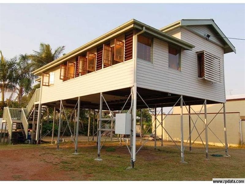 31 Bauhinia Street, Cranbrook QLD 4814