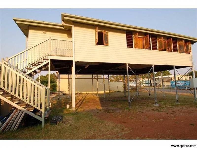 31 Bauhinia Street, Cranbrook QLD 4814