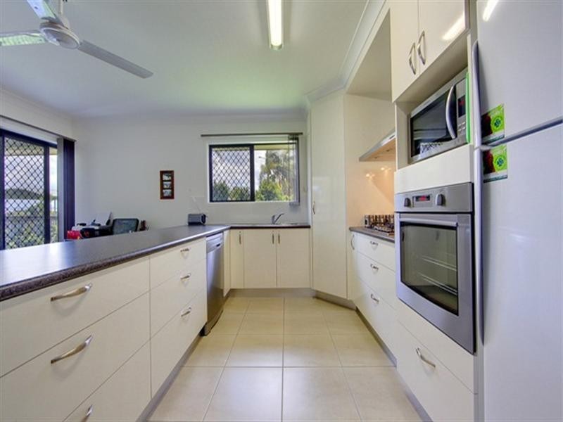 8 Aquarius Court, Idalia QLD 4811