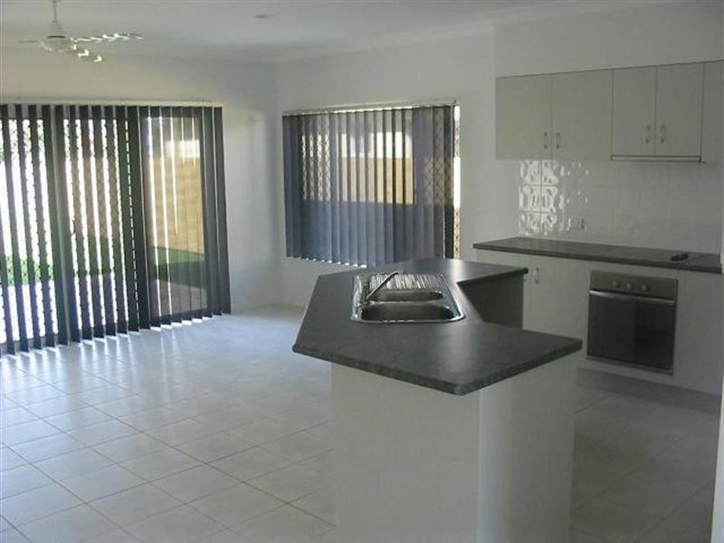 18 Northshore Circuit, Idalia QLD 4811