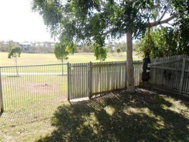 8 Fantail Court, Douglas QLD 4814