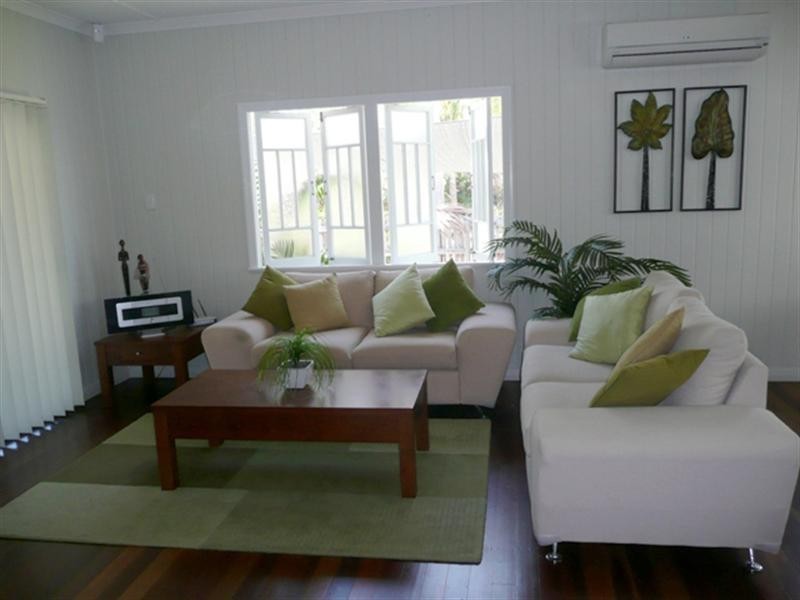 12a Carmody Street, Hermit Park QLD 4812