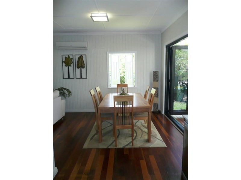 12a Carmody Street, Hermit Park QLD 4812